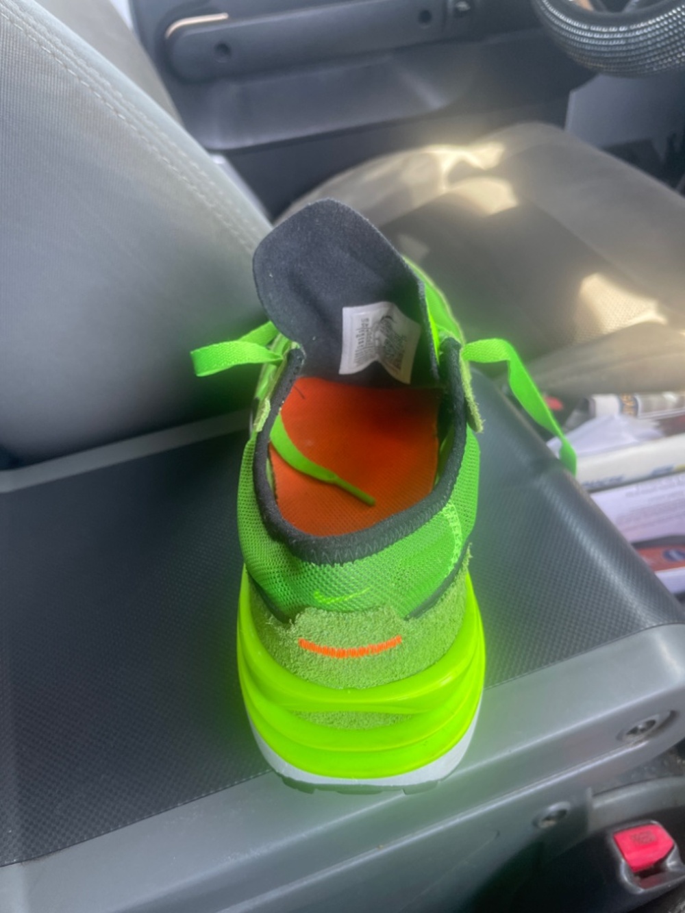 shoe - Picture 2 of 3